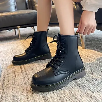 2020 Par de Botas de Trabalho das mulheres de Couro Martens botas de mulheres Casual Outono Botas Mulher Macho Ankle Boots Masculino Sapato Confortável
