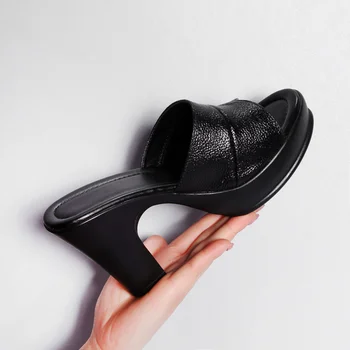 2020 verão Europeu de couro das mulheres de chinelos, sandálias de salto 11cm sexy de couro sapatos femininos tamanho 34-40