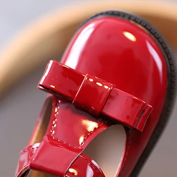 2021 Nova Primavera Menina Mary Jane Sapatos de Couro de Patente de Crianças Sapatos Anti-escorregadias Bonito Borboleta-nó Sapatos D12192