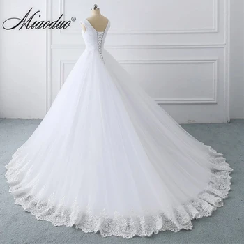 2021 Vestidos de Noiva Simples para as Mulheres Princesa longo Vestido de baile Vestido de Noiva Personalizado Robe De Mariee Ivory Lace Vestidos De Noiva