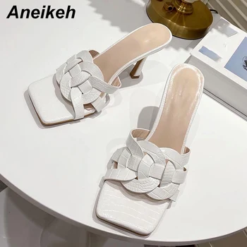 Aneikeh 2021 Mulheres Sapatos de Verão Sólido PU Chinelos de quarto Rasa de Adulto Fora Fino Salto de pés Quadrados de Damasco Tamanho 35-41 Moda Festa