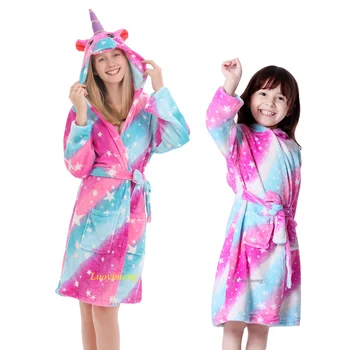 Crianças Roupão De Banho Do Bebê Toalha Com Capuz Crianças De Meninas De Vestir Vestido De Unicórnio Roupões De Banho Menino Do Pijama Pijamas Adultos Animal Banho Manto