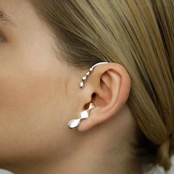 HUANZHI 2020 Novo Metal Dourado Gota de Cera Irregular da Lava do Metal Ear Cuff Earrings Sem Piercing Punk para as Mulheres Presentes de Jóias