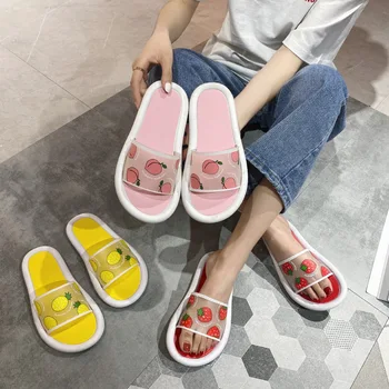 Koovan Mulheres Chinelos de quarto Feminino 2020 Verão Desgaste Exterior Ins para o Lar Sociais Populares Bonito Mulheres Sapatos Casa Flats Tendência