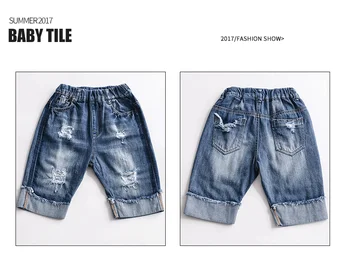 Meninos de jeans na altura do Joelho de verão de 2020 nova versão coreana de cinco calças de crianças soltas bebê buraco casual jeans da maré