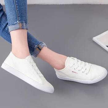 Mulheres Sapatas Ocasionais De 2020 A Coleção Primavera / Verão As Mulheres Sapatos Confortáveis Branco Flats Moda Respirável Lace-Up Mulher Tênis Branco
