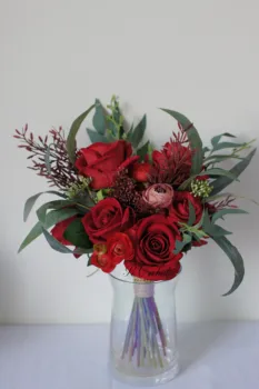 PEORCHID 2020 Vintage Rosas Vermelhas Buquê de Noiva Artificiais, Buquês das Damas de honra do Casamento de Noivas Mão Segurando Flores букеты цветов