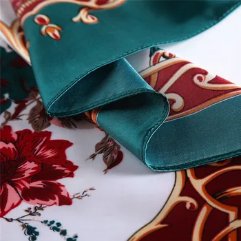 POBING Mulheres Lenço Marca de Luxo Floral Cadeia de Impressão Hijab em Cetim de Seda Xale Foulard de Cabeça Quadrada, Lenços de Senhora Chefe Envolve 90x90CM