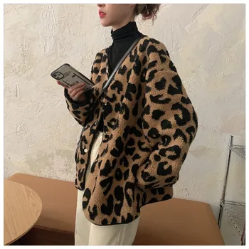 Qooth Japão Mulheres Casaco de Inverno Quente Leopard Casaco Estilo Solto de Retalhos Grossos Casacos de Curto Comprimento de Animal Print Outwear QT386