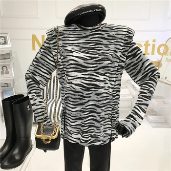 Solta versátil estrangeiros estilo de impressão zebra superior inferior Superior Mulher Outono/Inverno 2020 Moda de Nova Listrada de manga comprida T-shirt