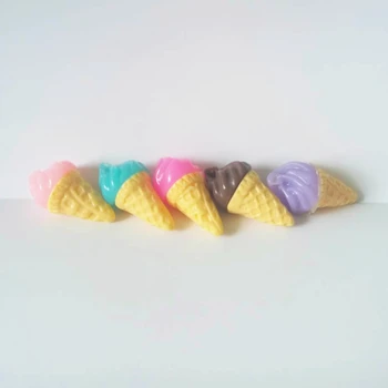 Tanduzi Atacado 100PCS Bonito Mini Resina sorvete Colorido de Cone de gelado de Simulação de Alimentos Kawaii Cabochão de Casa de bonecas, Miniaturas